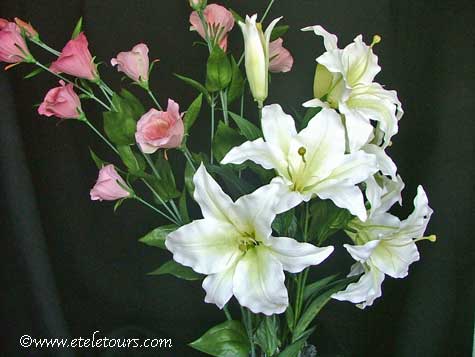 artificial lisianthusflowers and white lilies